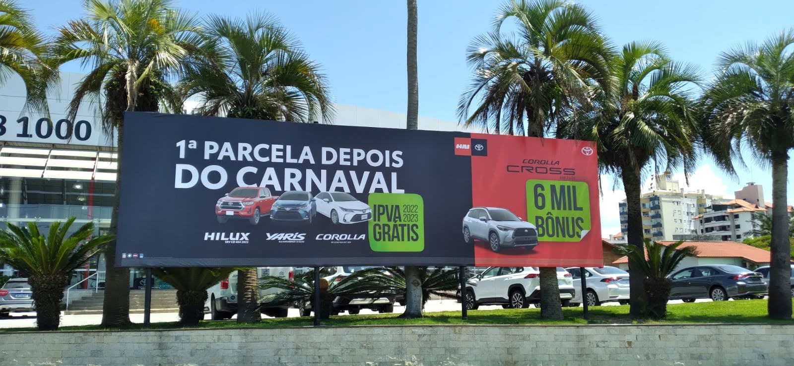 Outdoor de grande formato — Toyota